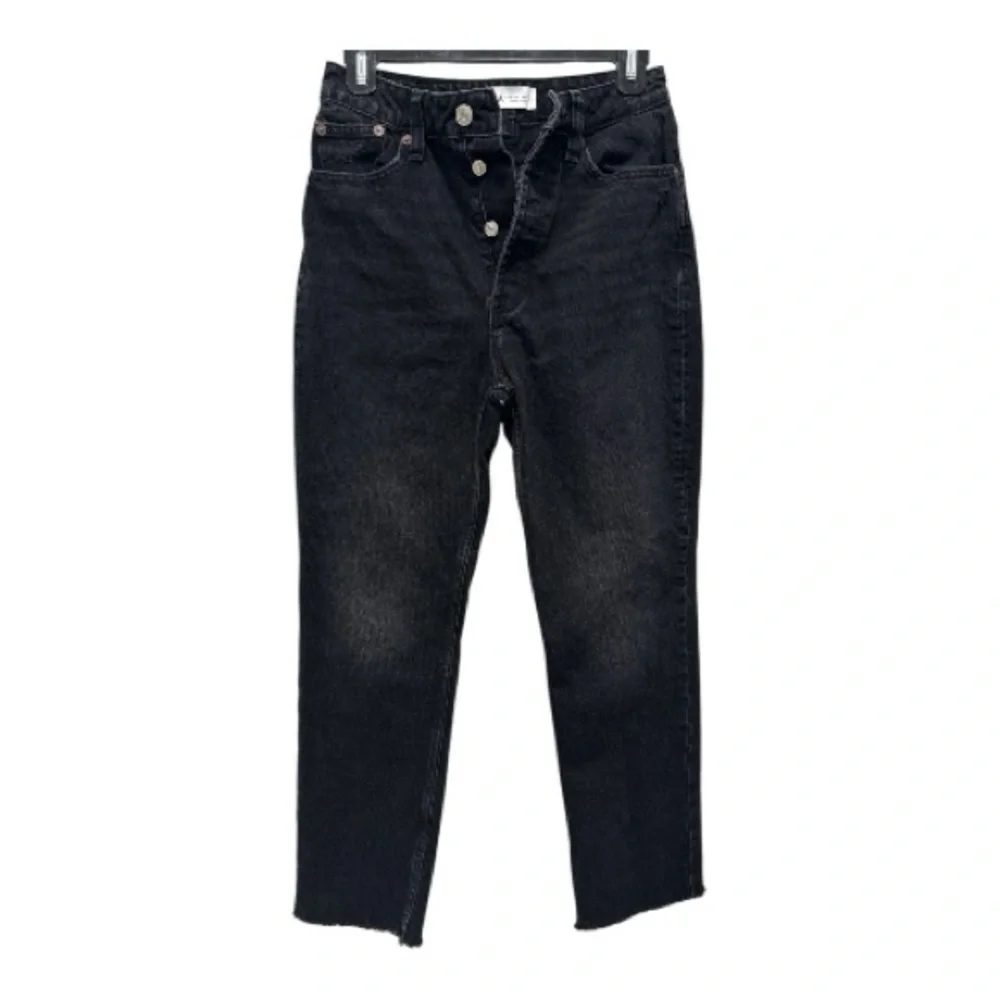 Zara mom high waisted Black Women's Jeans size US 2